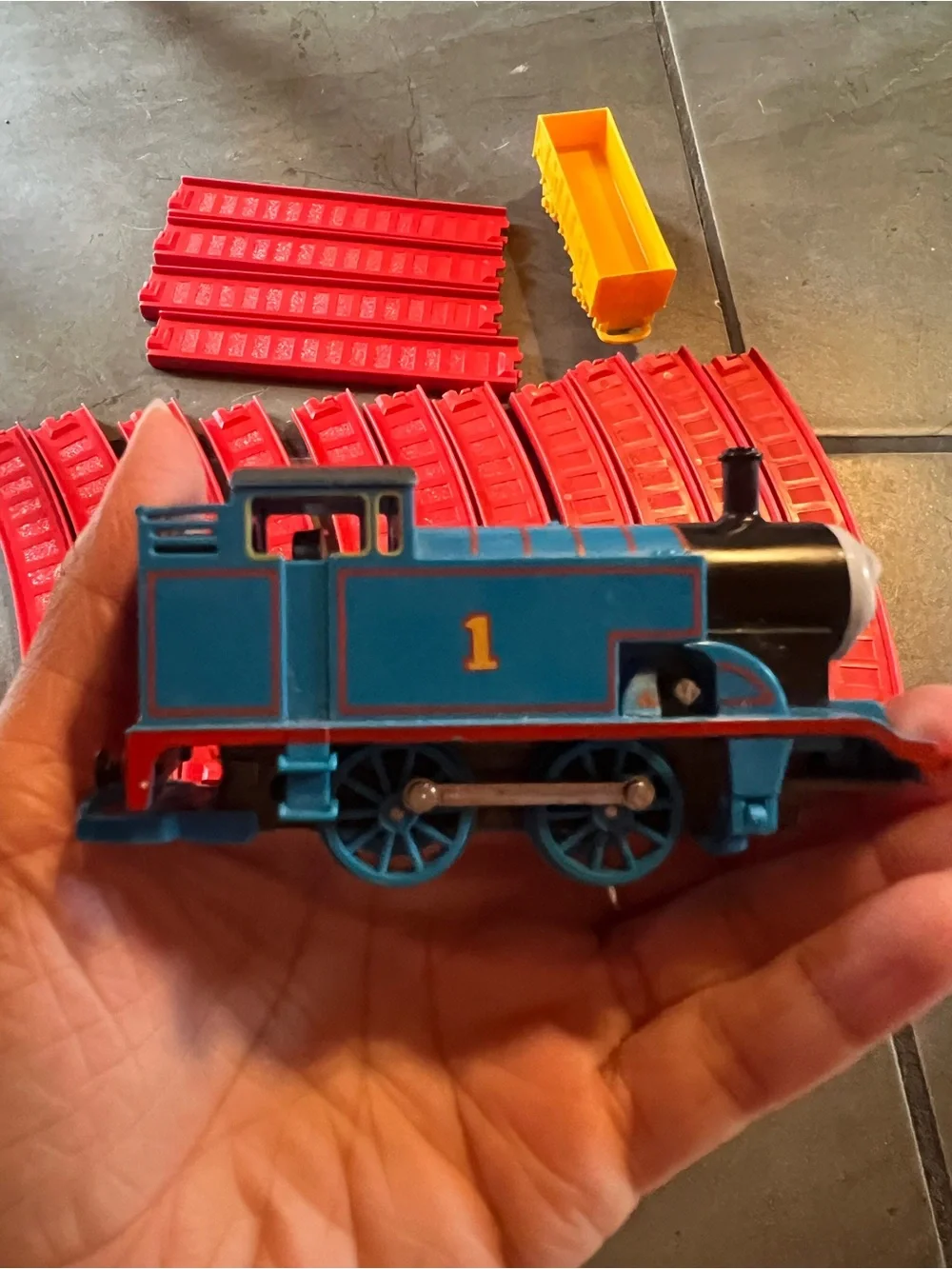 Thomas & Friends Blue Engine with Red Track Sections and Yellow Cart